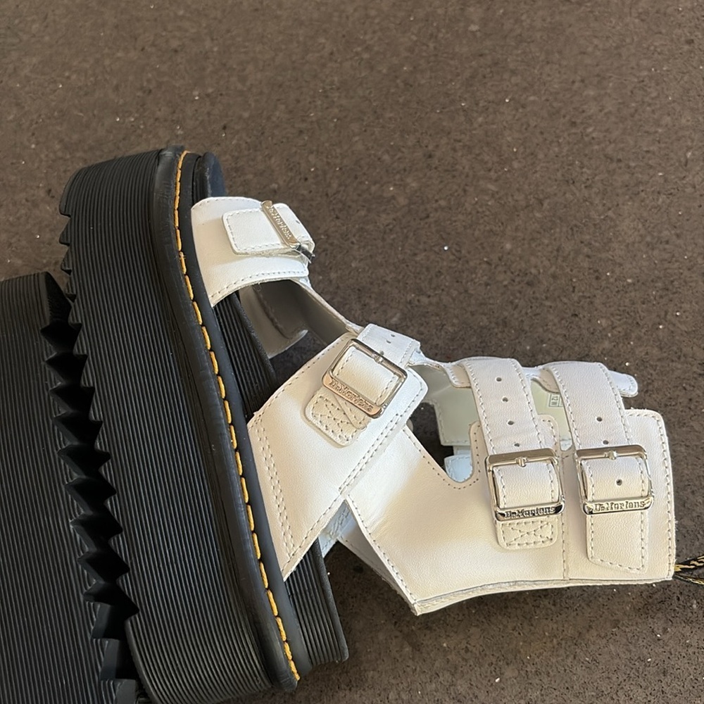 Dr.Martens Giavanna Leather Platform Sandals 7 - Picture 8 of 15